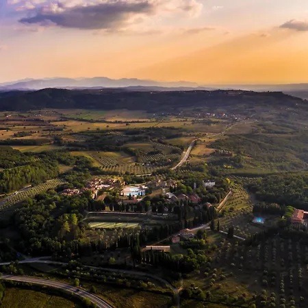 With Swimming Pool Immersed In The Typical Tuscan Countryside Just 5 Minutes From Massa Marittima