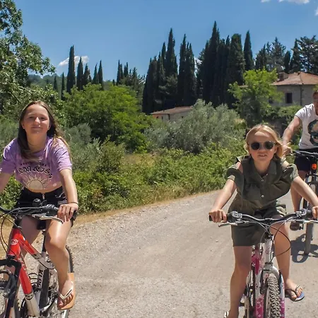 With Swimming Pool Immersed In The Typical Tuscan Countryside Just 5 Minutes From Massa Marittima Apartmanhotel 3*