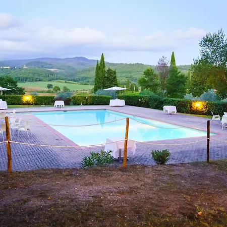 Aparthotel With Swimming Pool Immersed In The Typical Tuscan Countryside Just 5 Minutes From Massa Marittima *