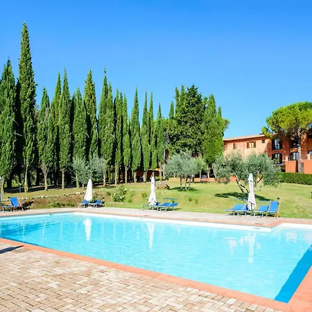 Apartmanhotel With Swimming Pool Immersed In The Typical Tuscan Countryside Just 5 Minutes From Massa Marittima Podere Pian Mucini