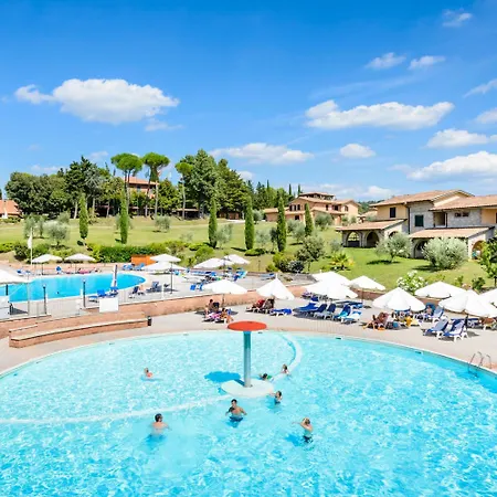 Aparthotel With Swimming Pool Immersed In The Typical Tuscan Countryside Just 5 Minutes From Massa Marittima *