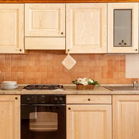 Apartmanhotel With Swimming Pool Immersed In The Typical Tuscan Countryside Just 5 Minutes From Massa Marittima